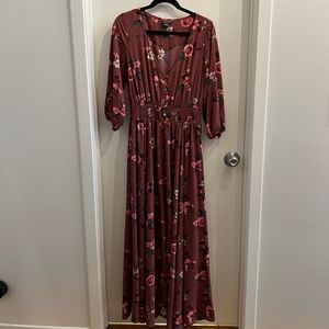 City Chic Maxi Dress - Ruched Floral